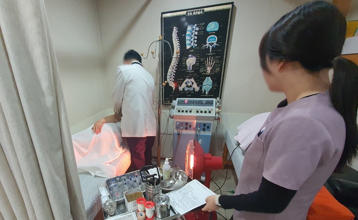 노인맞춤돌봄 대상자 의료지원서비스 연계(한방진료 동방한의원)