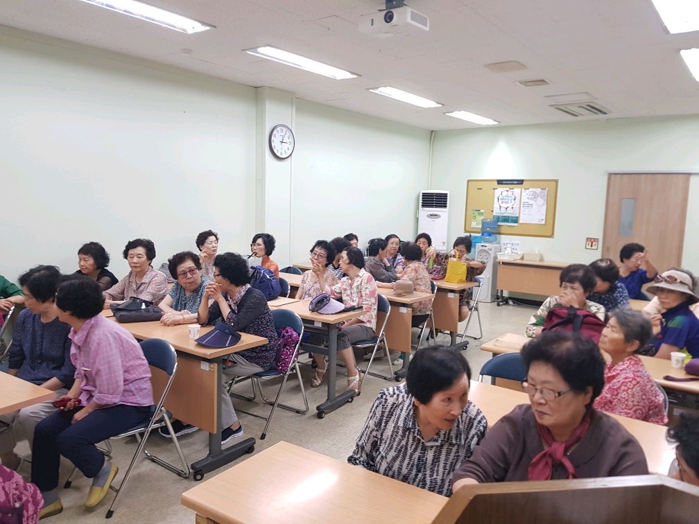 급식도우미사업 참여자상반기평가회 실시