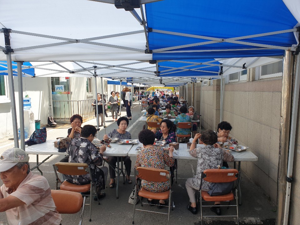 초복맞이 무료중식 행사 성료