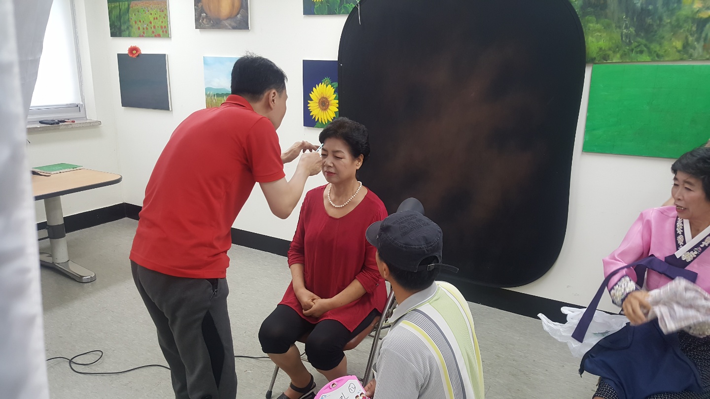 어르신 무료 장수사진 촬영